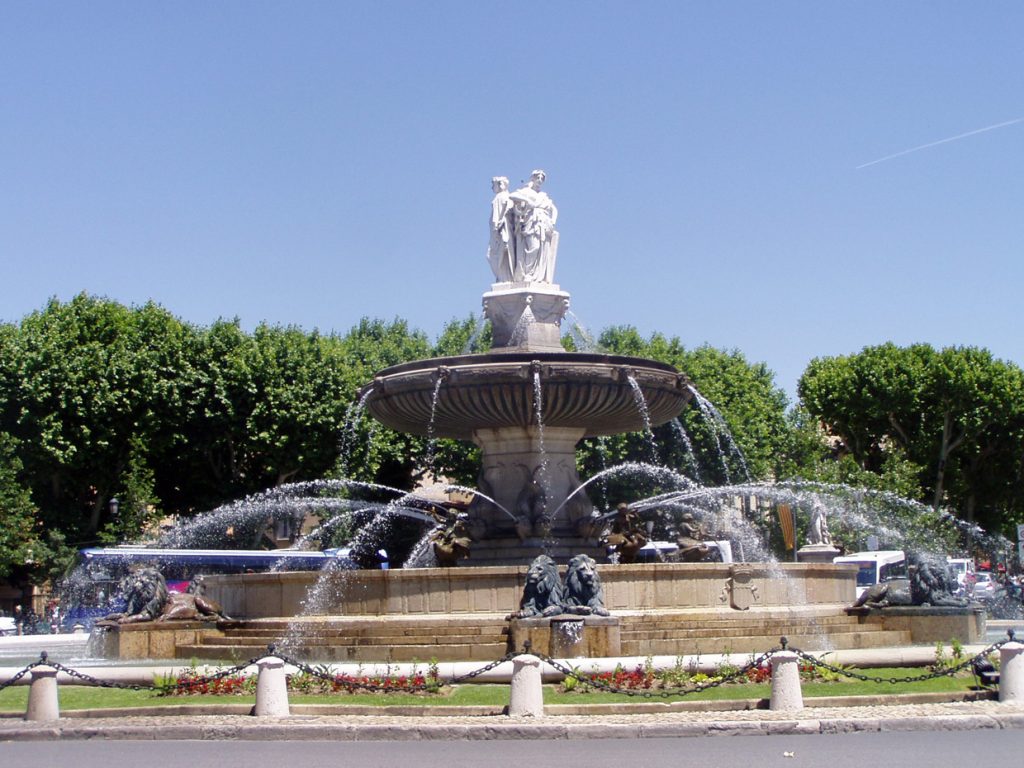 fontaine-de-la-rotonde-aix-en-provence
